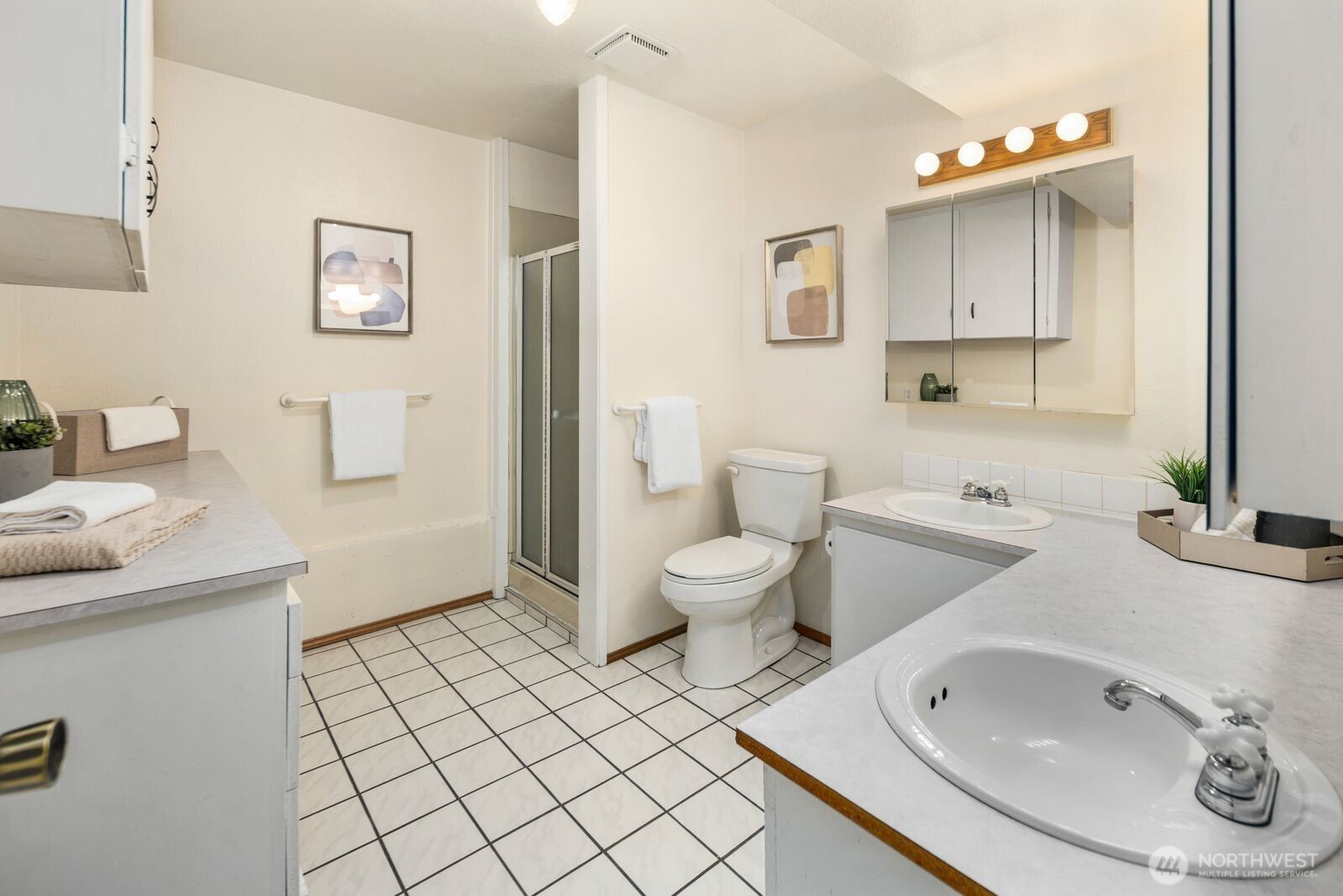 12915 SE 164th Street , Renton, WA 98058