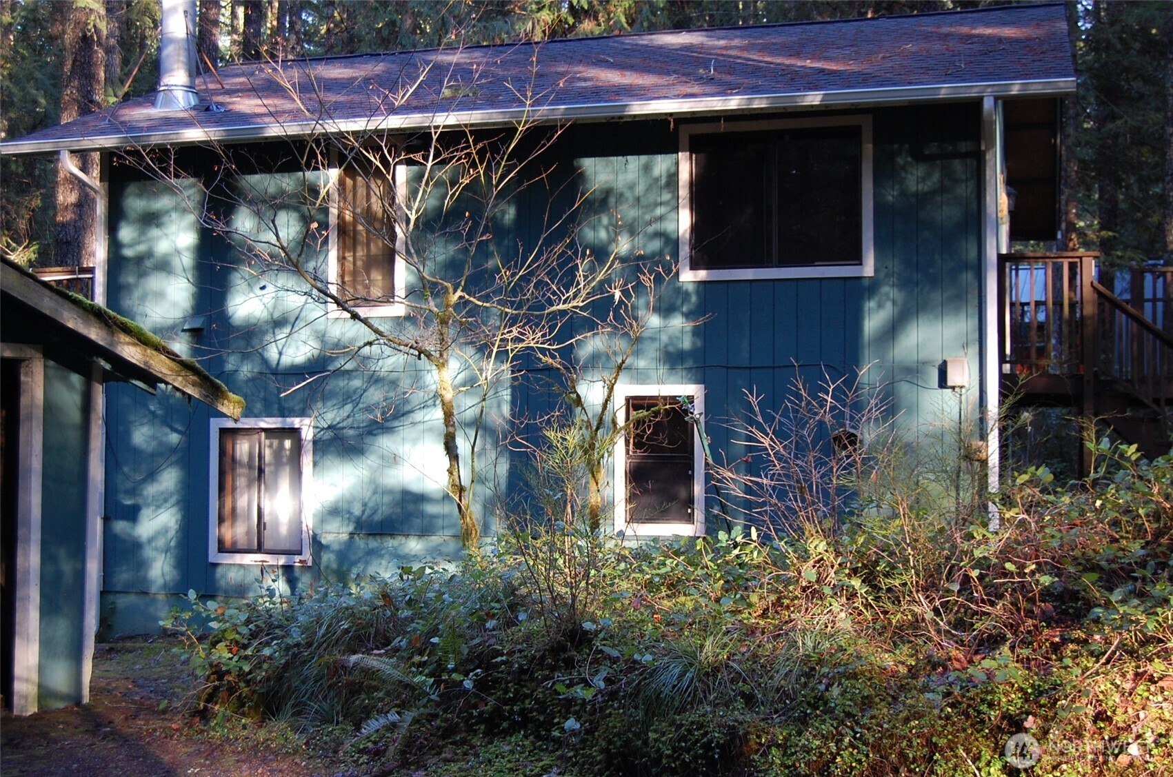 100 N Duckabush Drive W, Hoodsport, WA 98548