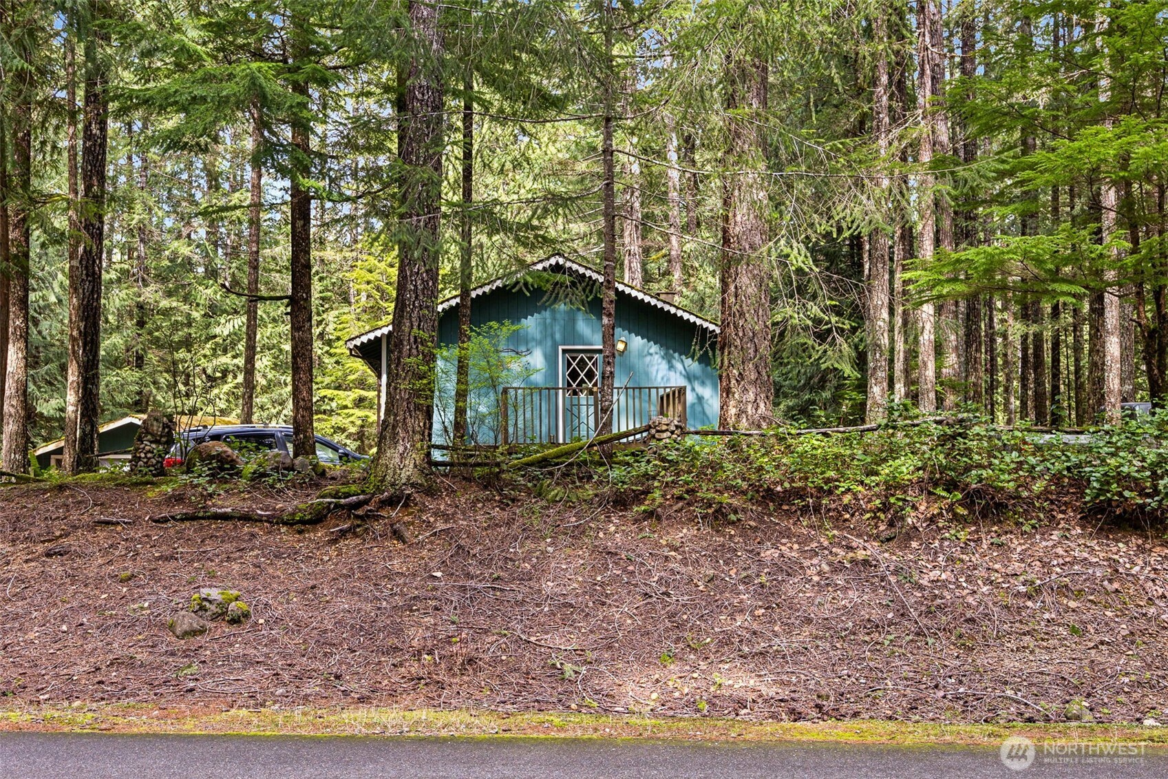 100 N Duckabush Drive W, Hoodsport, WA 98548