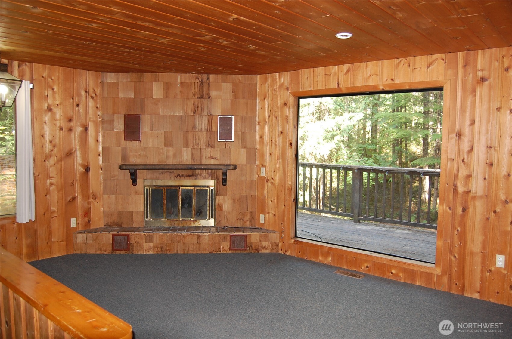 100 N Duckabush Drive W, Hoodsport, WA 98548