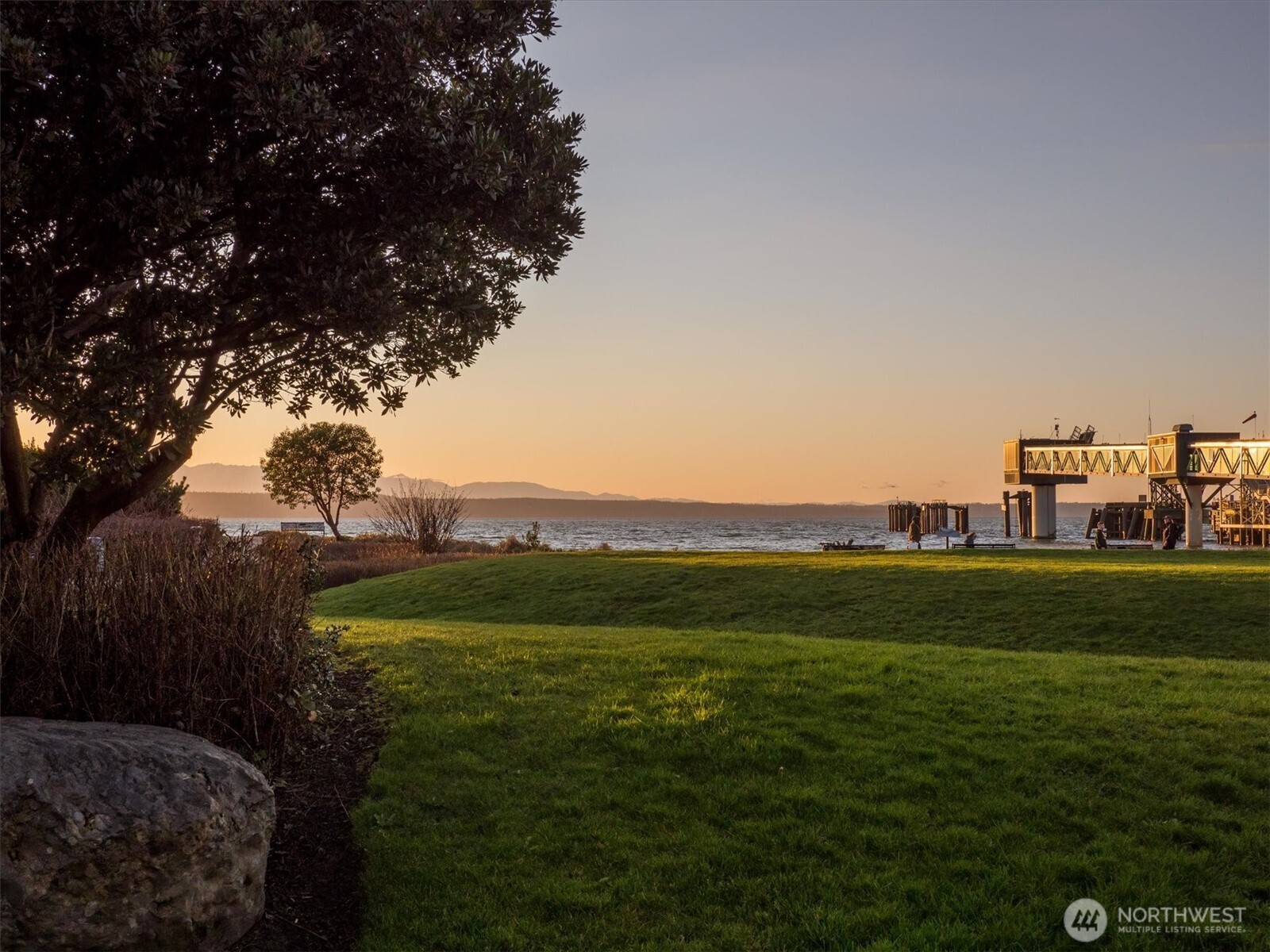 22511 96th Avenue W, Edmonds, WA 98020