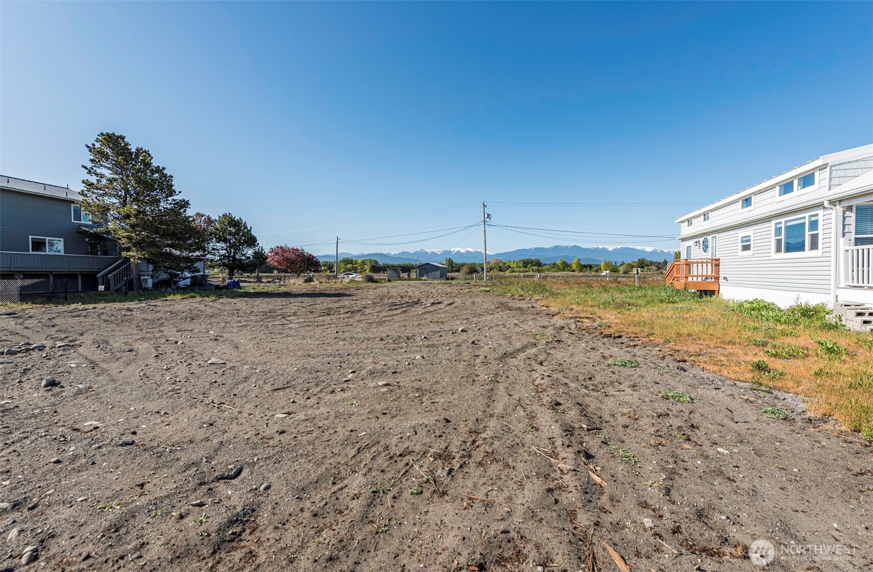 381 3 Crabs Road , Sequim, WA 98382