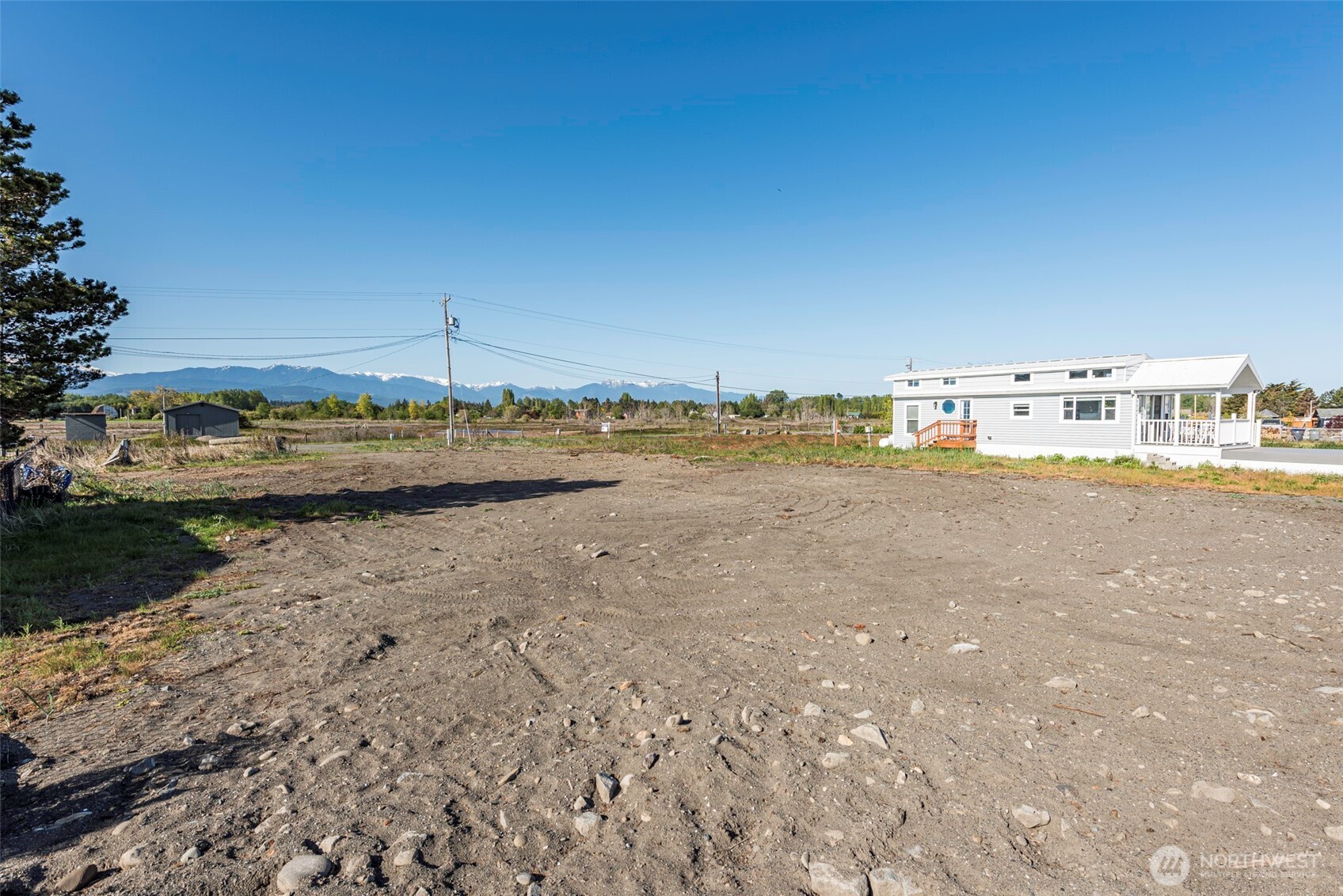 381 3 Crabs Road , Sequim, WA 98382