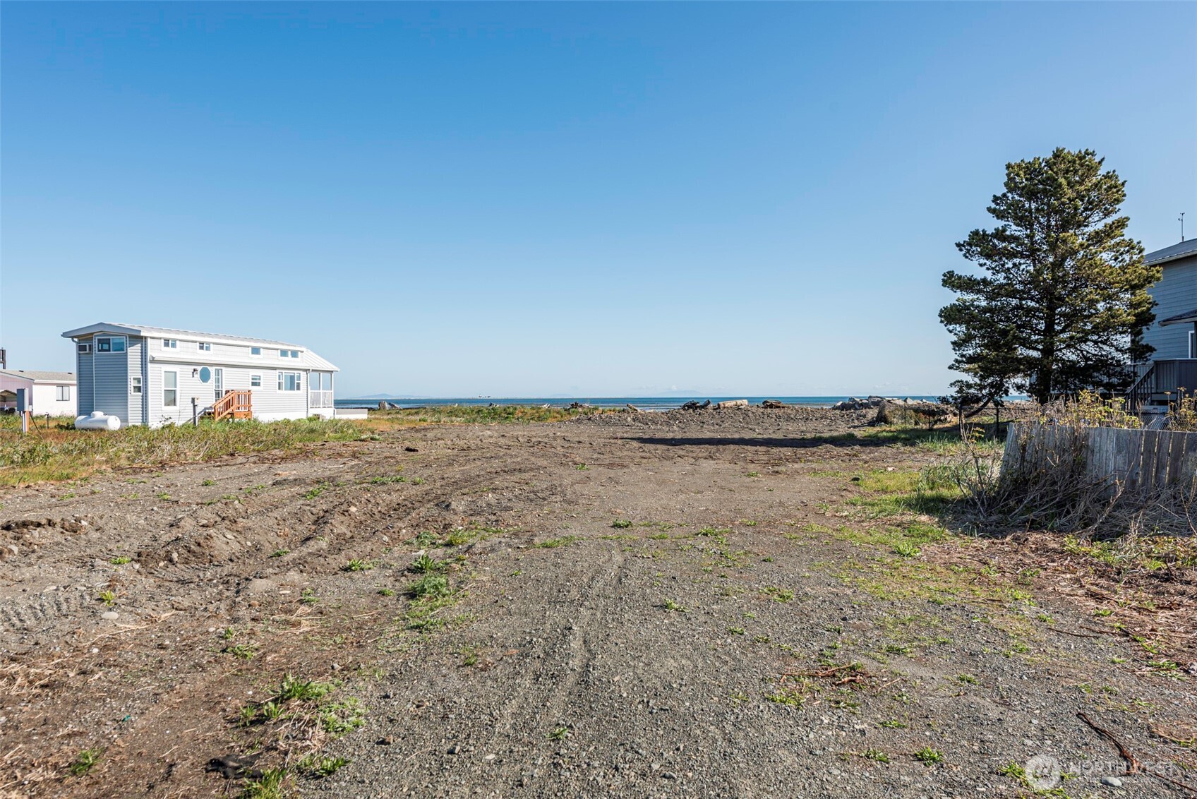 381 3 Crabs Road , Sequim, WA 98382