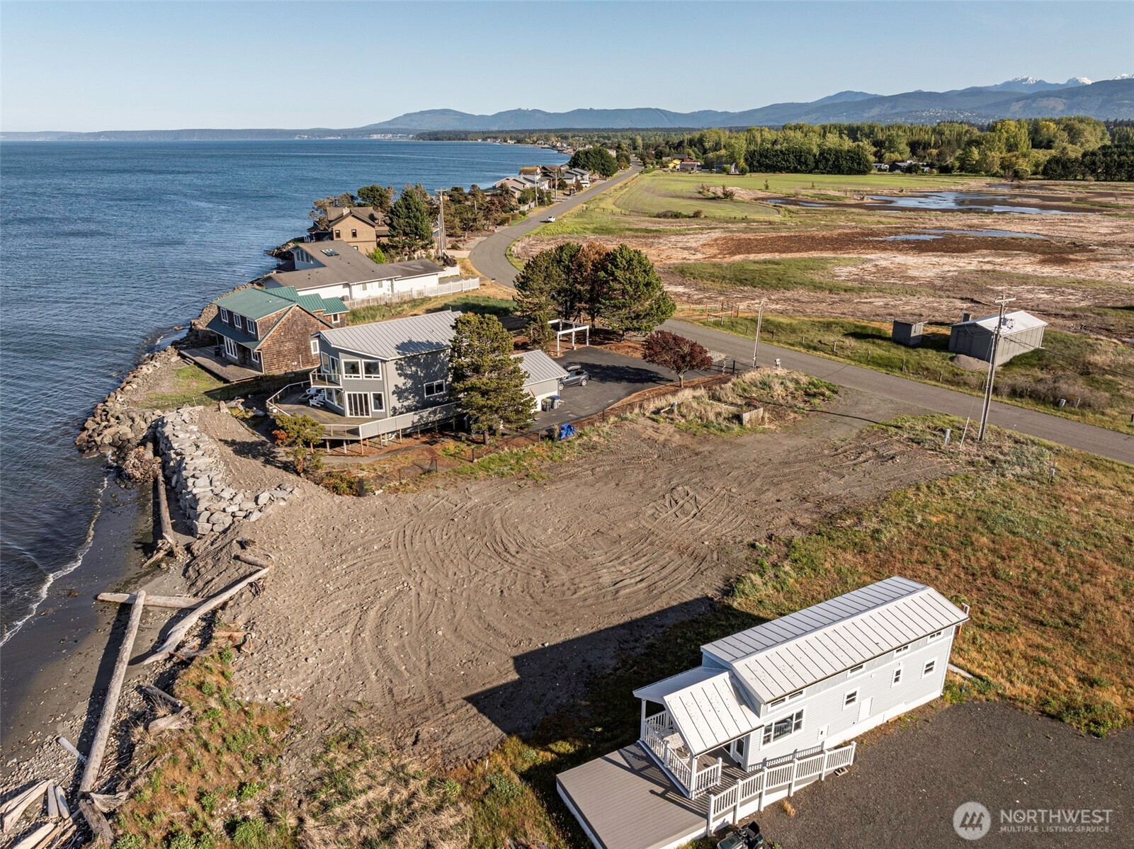 381 3 Crabs Road , Sequim, WA 98382