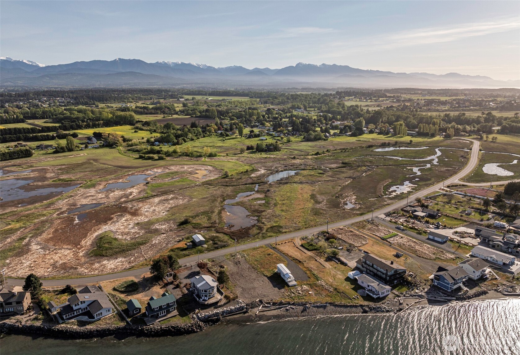 381 3 Crabs Road , Sequim, WA 98382