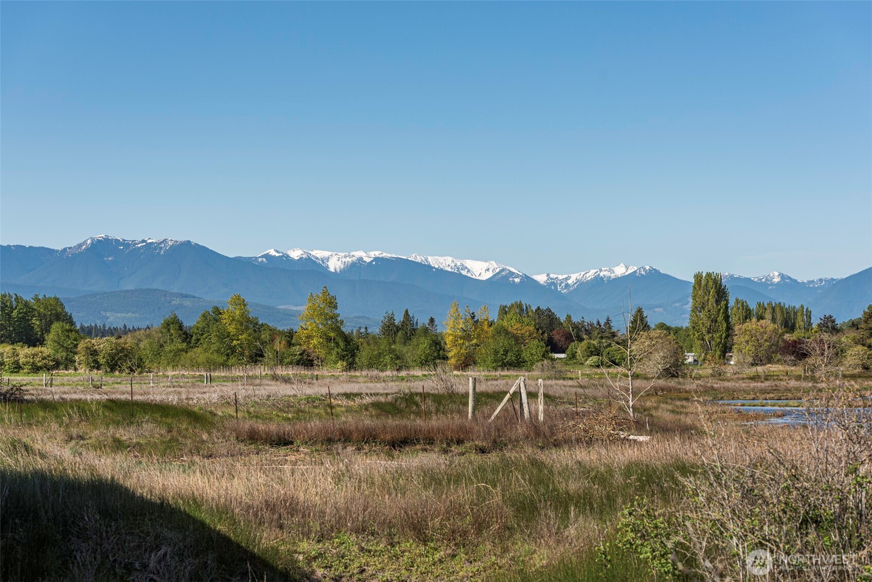 381 3 Crabs Road , Sequim, WA 98382