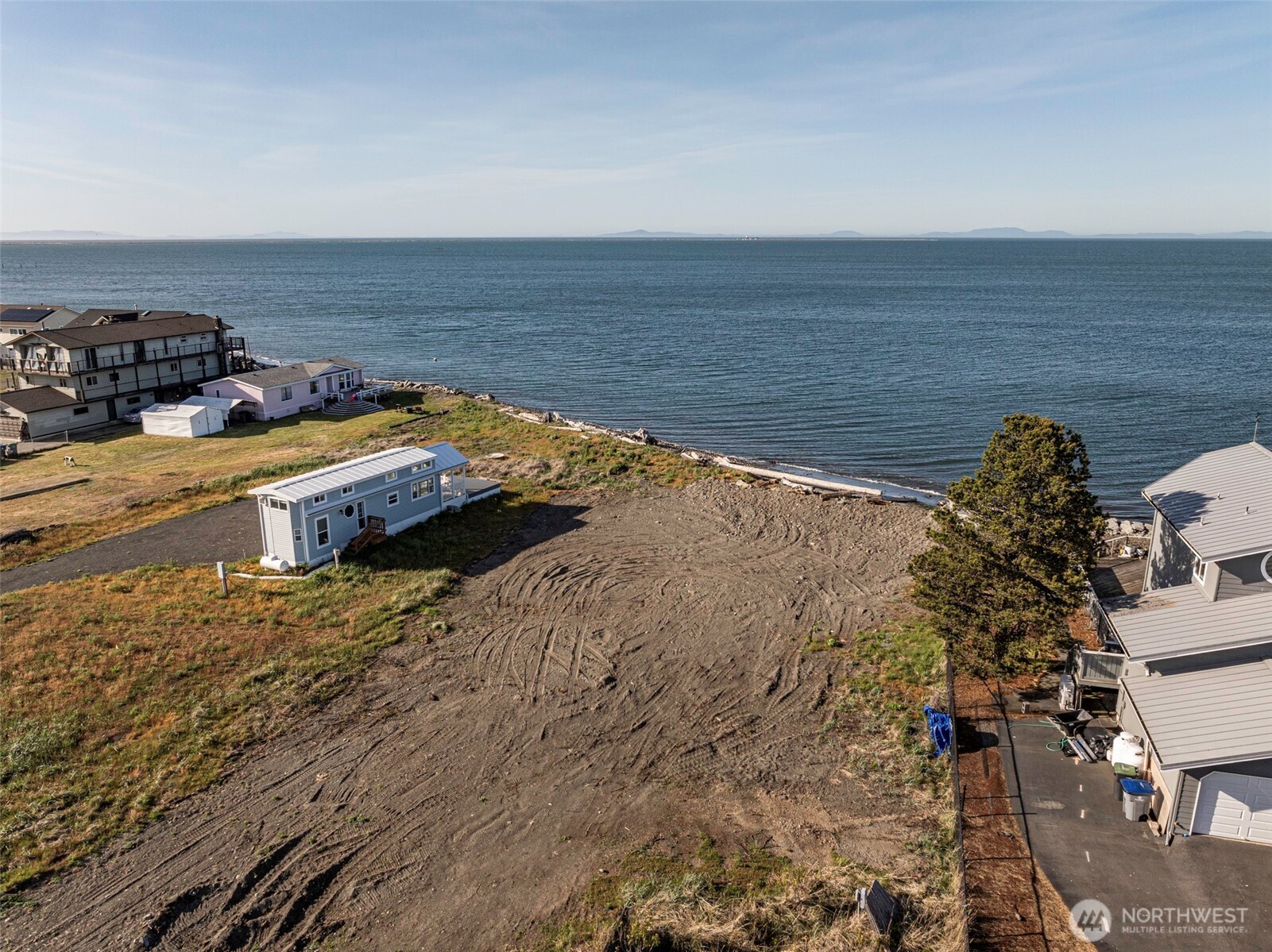 381 3 Crabs Road , Sequim, WA 98382