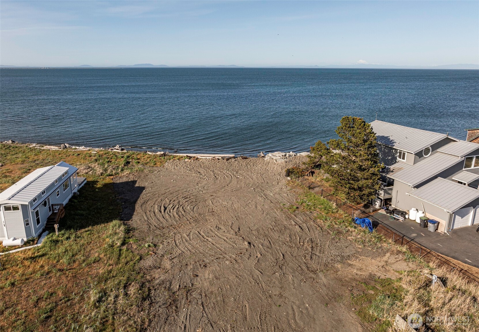 381 3 Crabs Road , Sequim, WA 98382