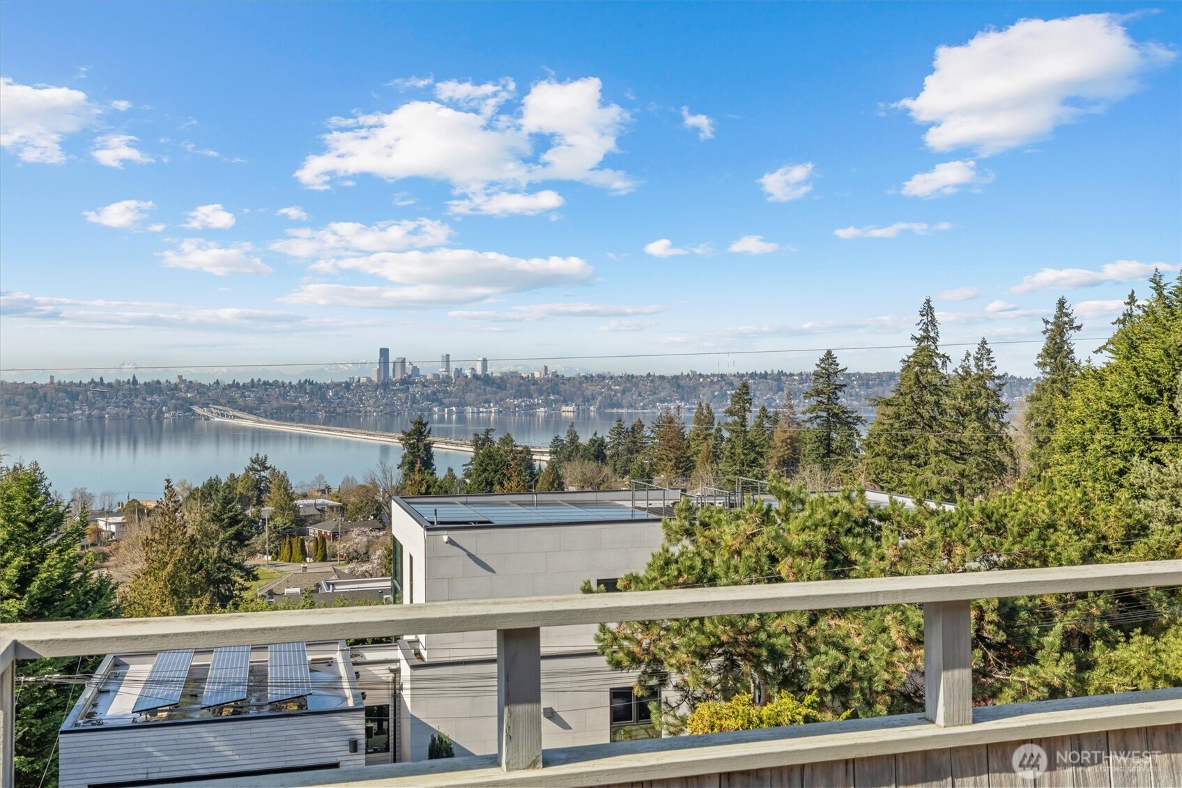 2800 68th Avenue SE, Mercer Island, WA 98040