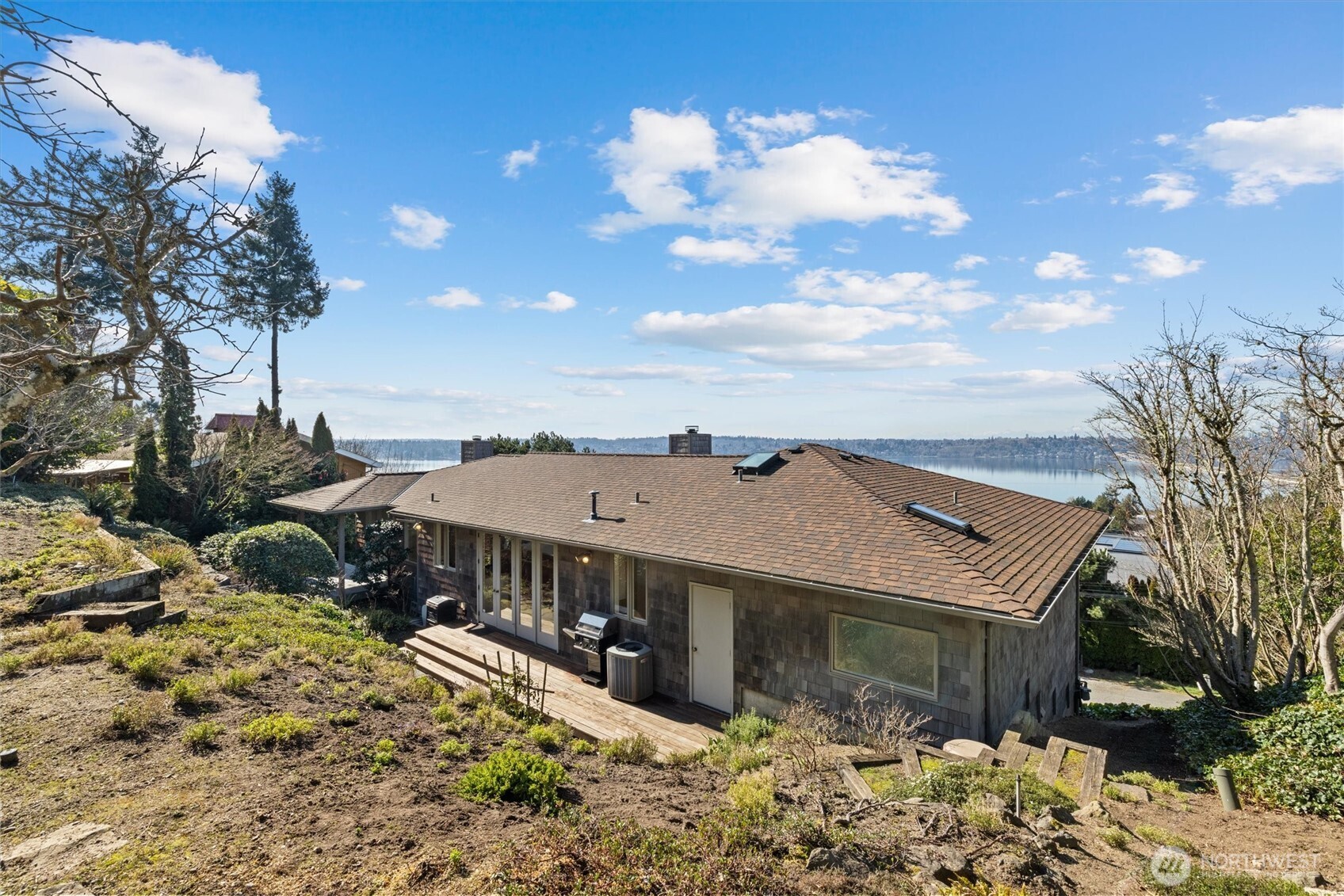 2800 68th Avenue SE, Mercer Island, WA 98040