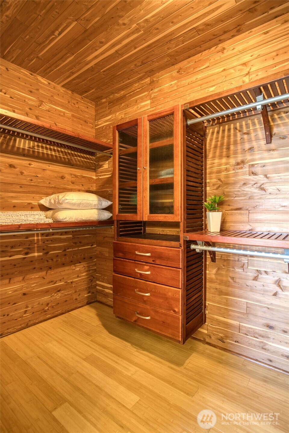 144 Sand Dune Avenue SW, Ocean Shores, WA 98569