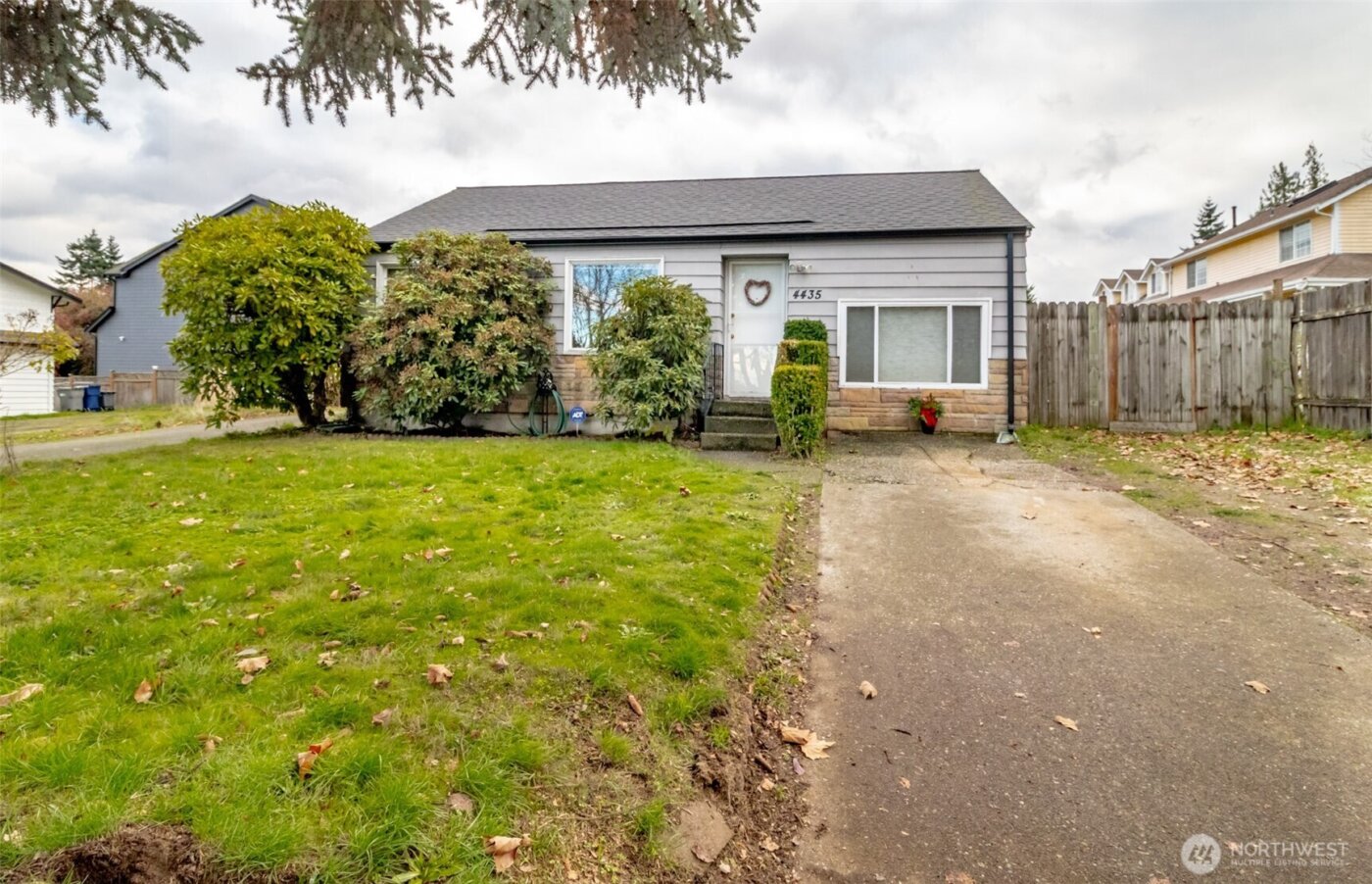4435 S 144th St , Tukwila, WA 98168