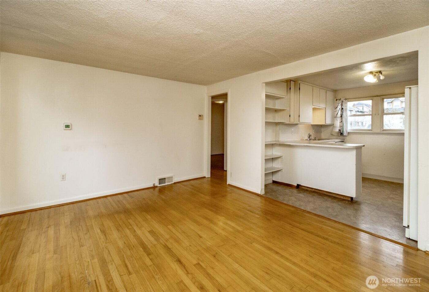 4435 S 144th St , Tukwila, WA 98168