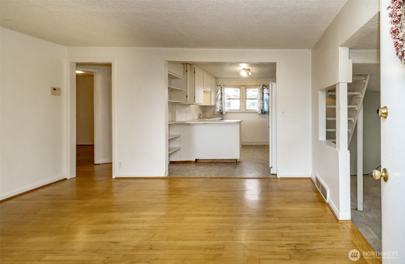 4435 S 144th St , Tukwila, WA 98168
