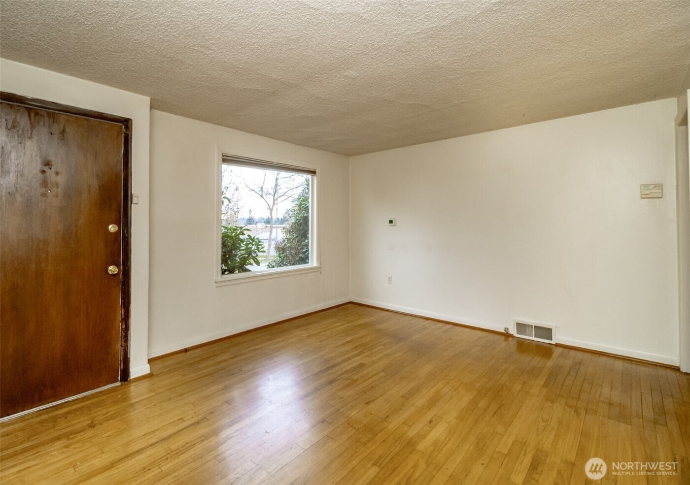 4435 S 144th St , Tukwila, WA 98168
