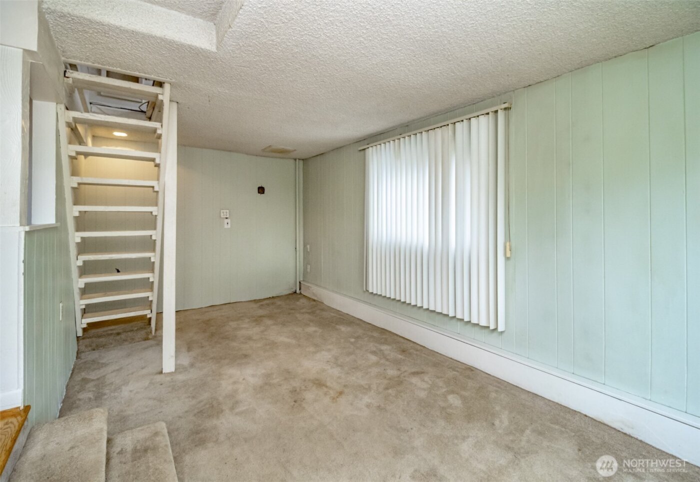 4435 S 144th St , Tukwila, WA 98168