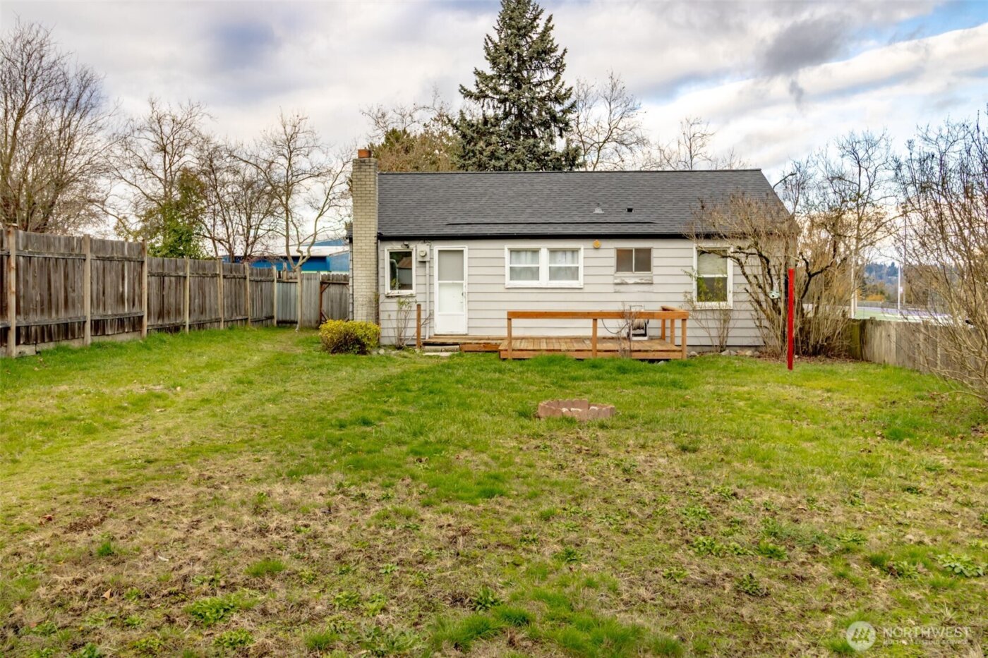 4435 S 144th St , Tukwila, WA 98168
