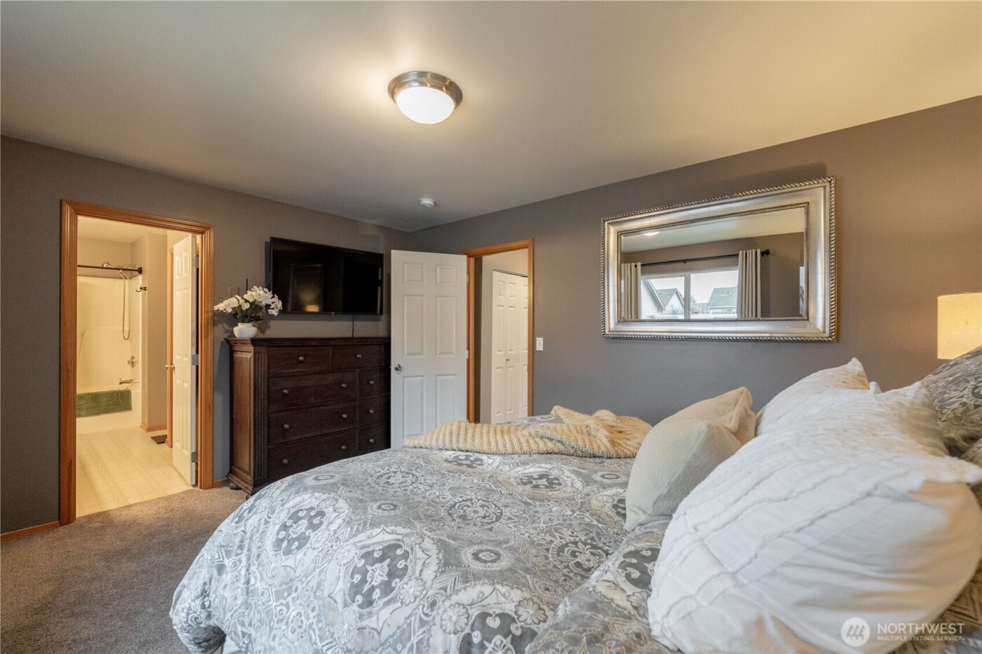 10025 2nd Place SE, Lake Stevens, WA 98258