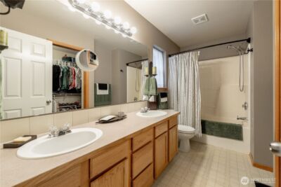 10025 2nd Place SE, Lake Stevens, WA 98258 - Photo 13