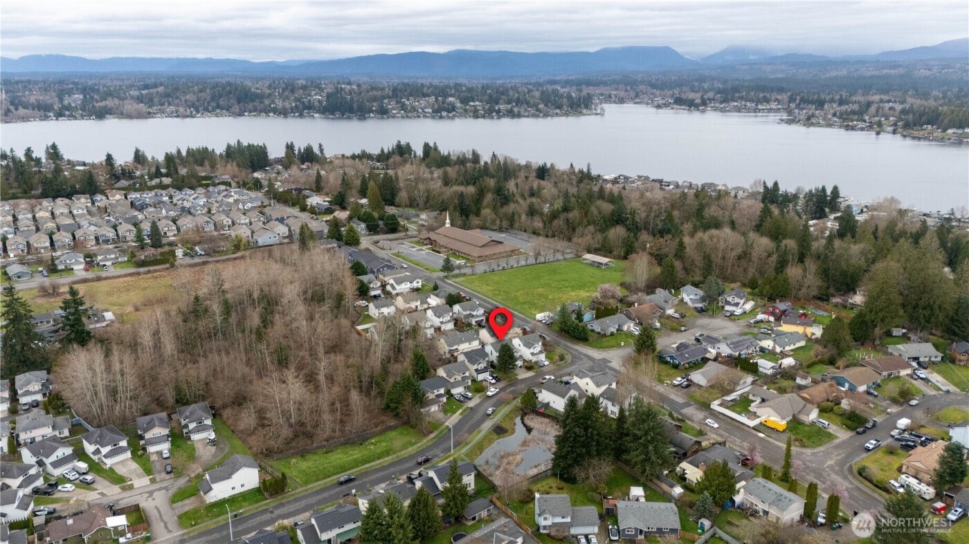 10025 2nd Place SE, Lake Stevens, WA 98258