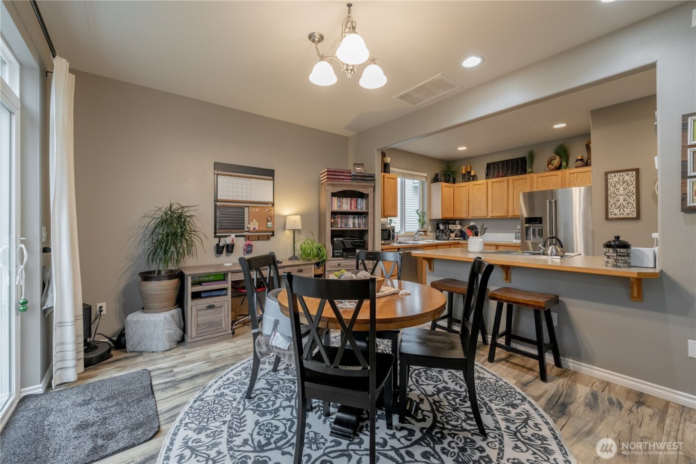 10025 2nd Place SE, Lake Stevens, WA 98258