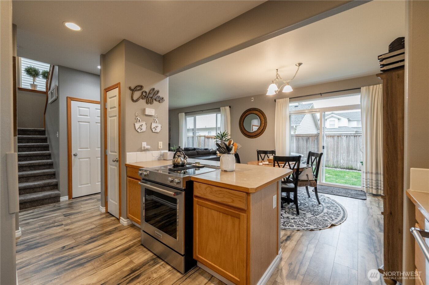 10025 2nd Place SE, Lake Stevens, WA 98258