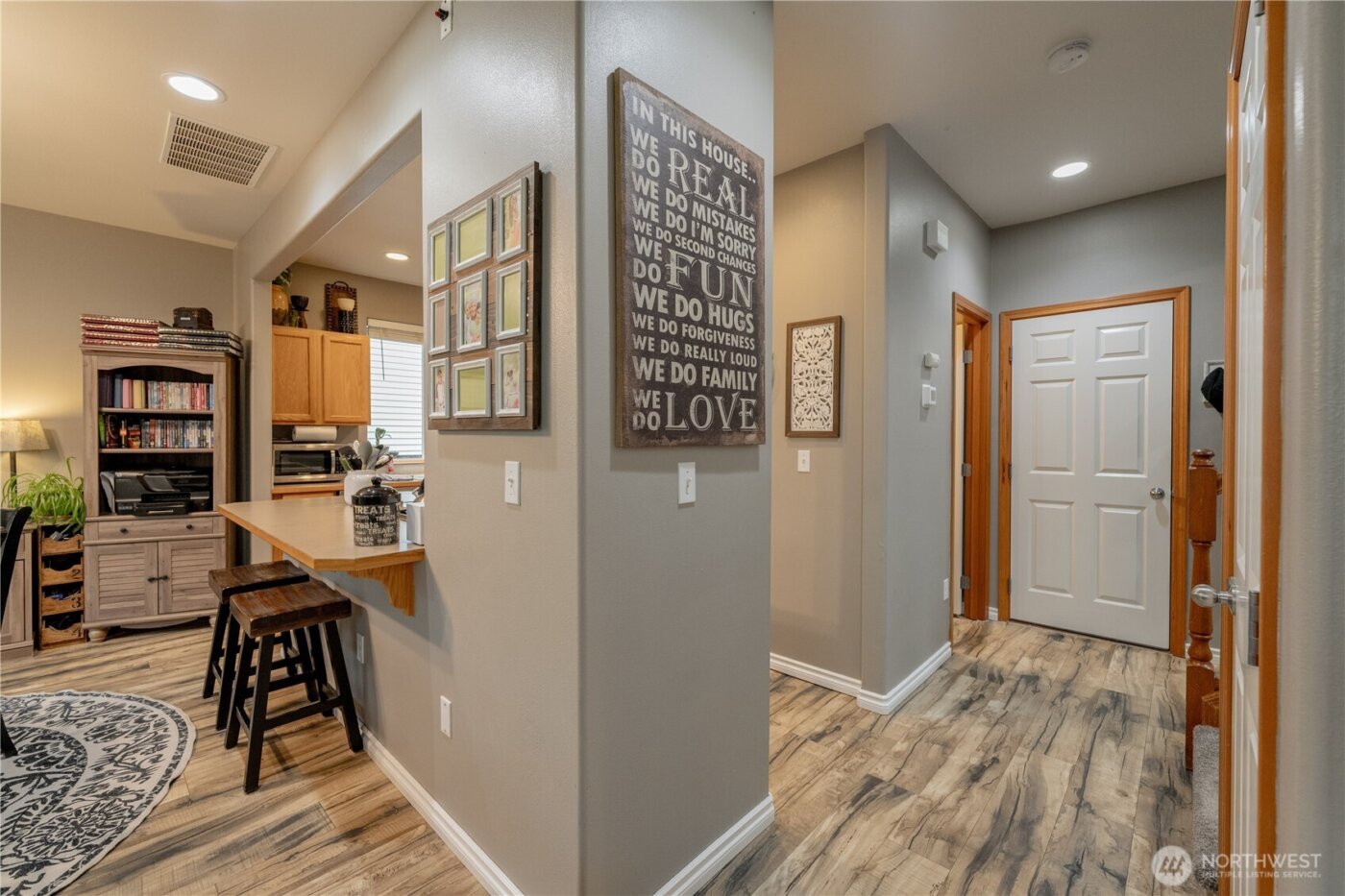 10025 2nd Place SE, Lake Stevens, WA 98258