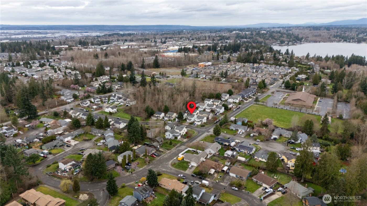 10025 2nd Place SE, Lake Stevens, WA 98258