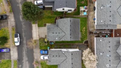 10025 2nd Place SE, Lake Stevens, WA 98258 - Photo 4