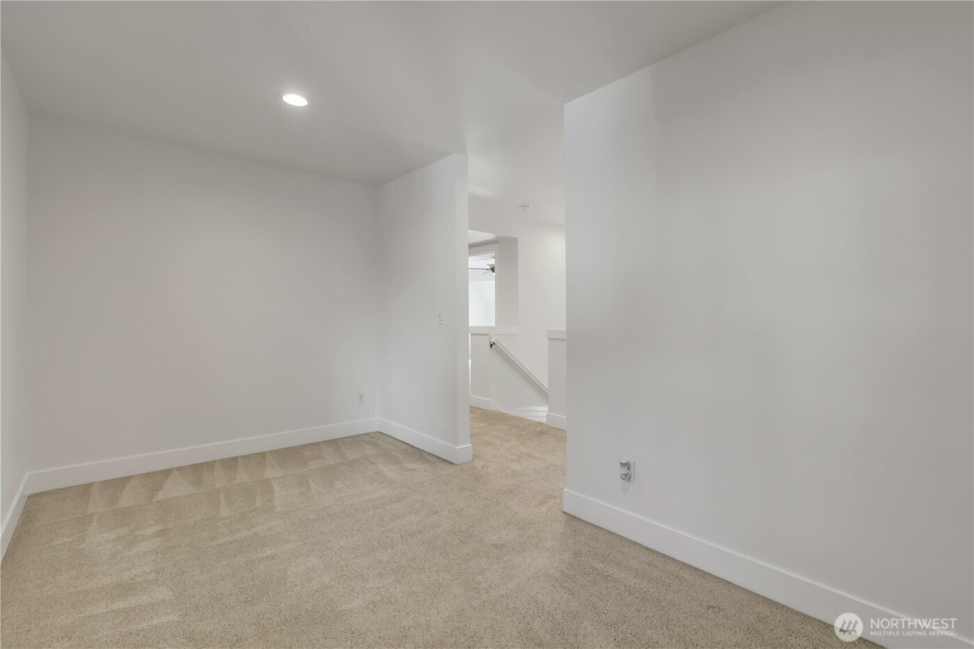 11524 SE 259th Street #101, Kent, WA 98030-7856