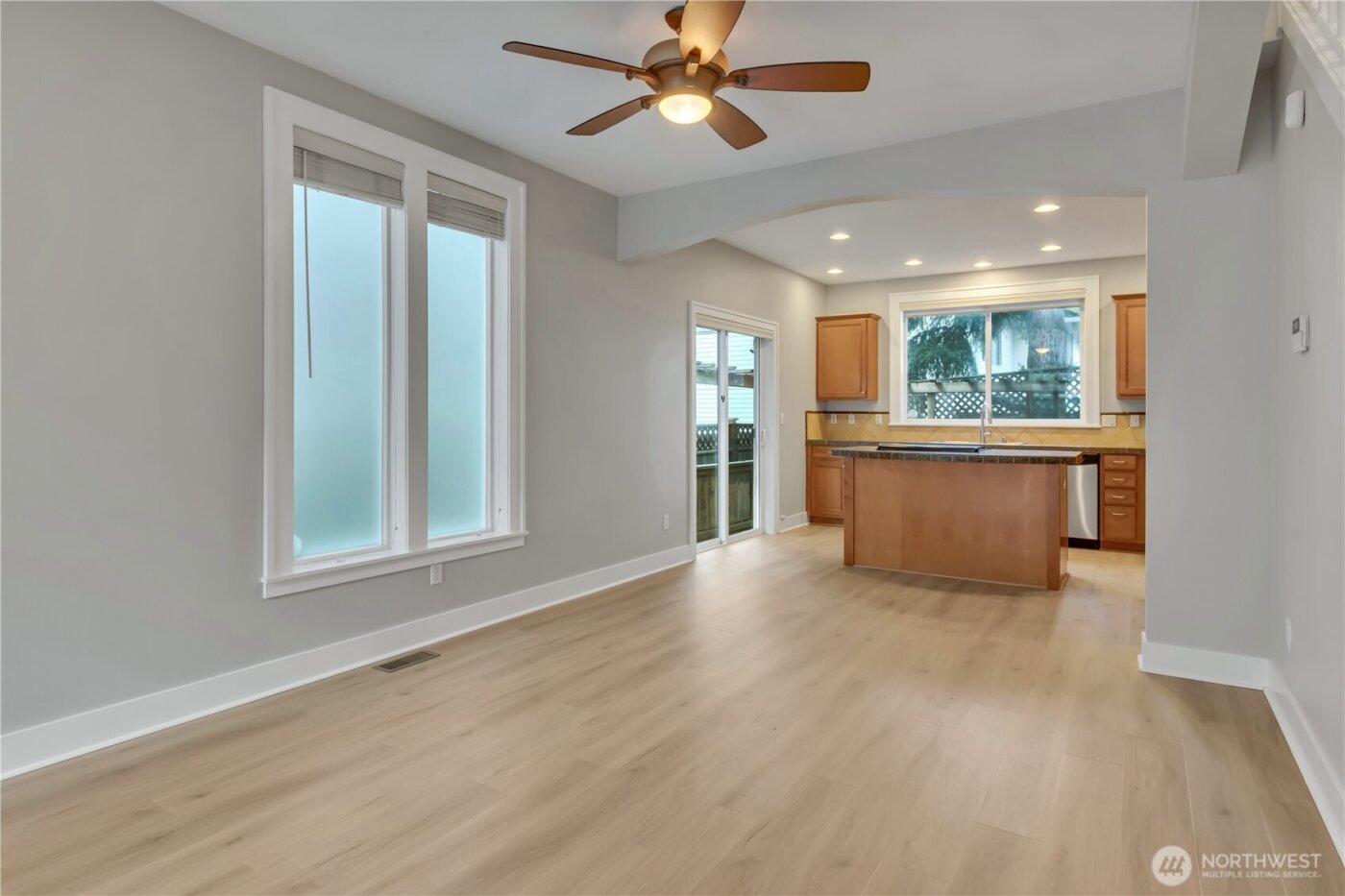 11524 SE 259th Street #101, Kent, WA 98030-7856