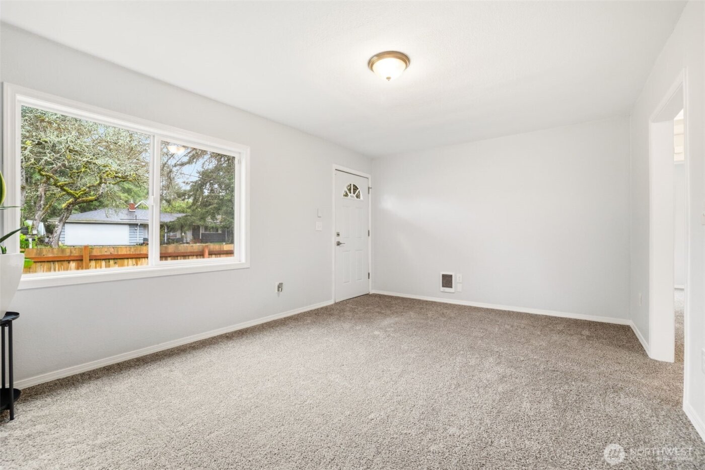 11606 Military Rd SW, Lakewood, WA 98498