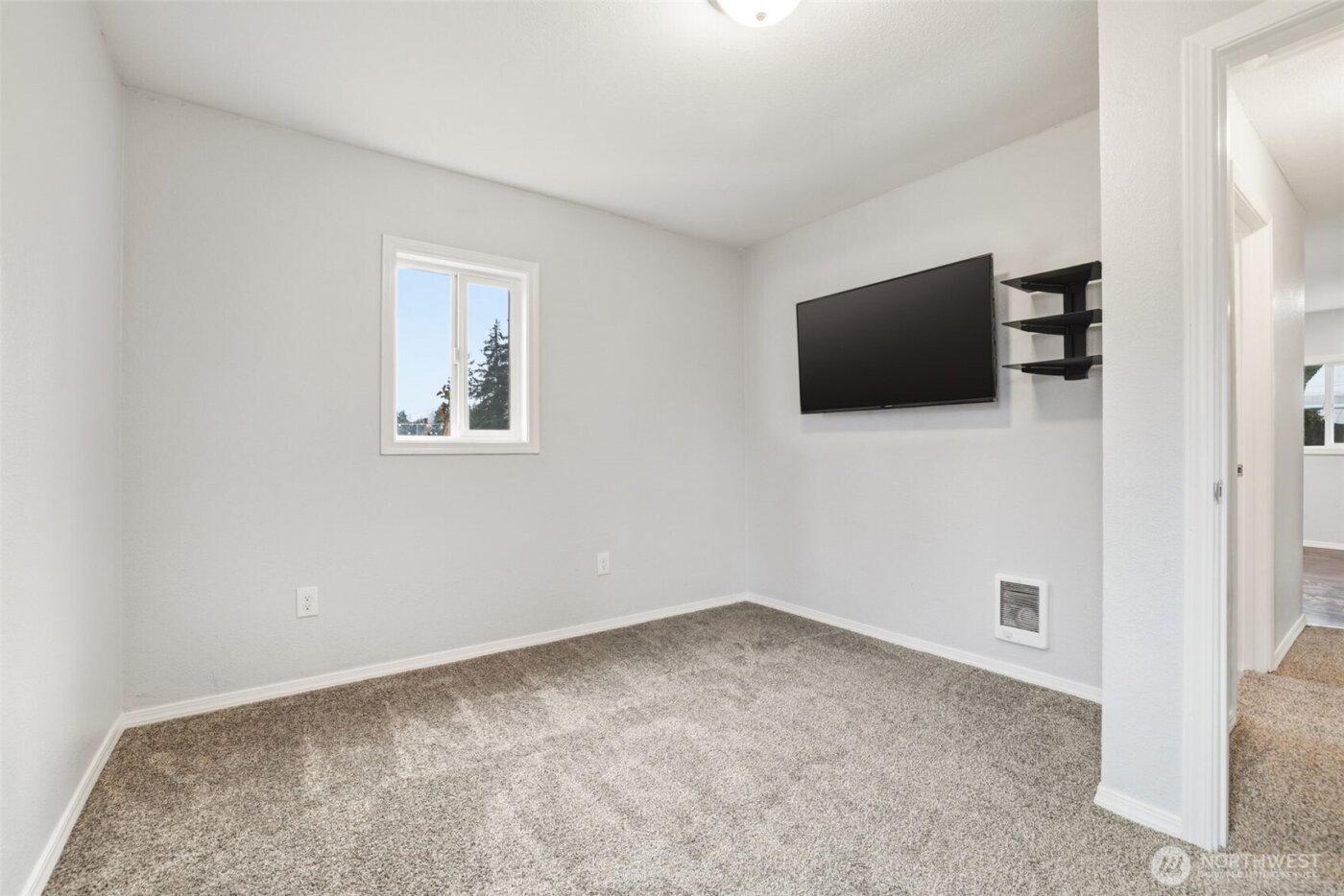 11606 Military Rd SW, Lakewood, WA 98498