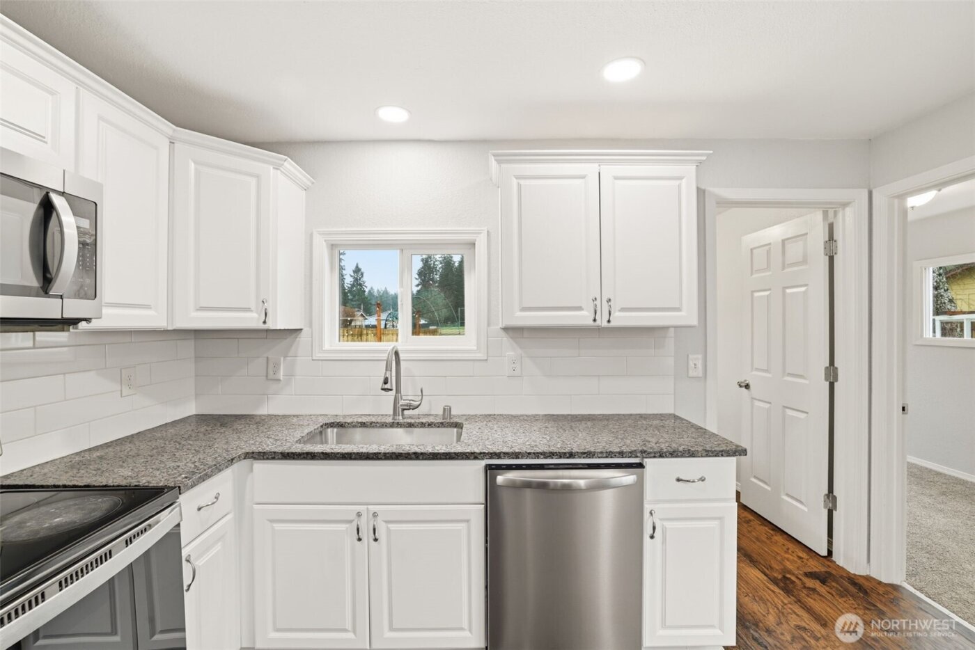 11606 Military Rd SW, Lakewood, WA 98498