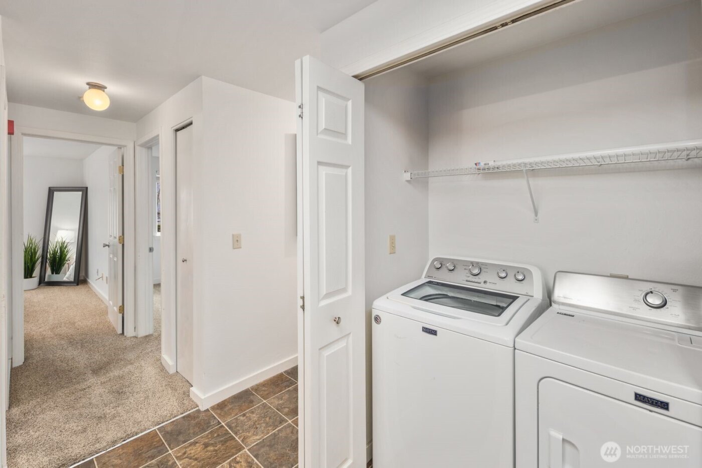 6700 NE 182nd Street #A208, Kenmore, WA 98028