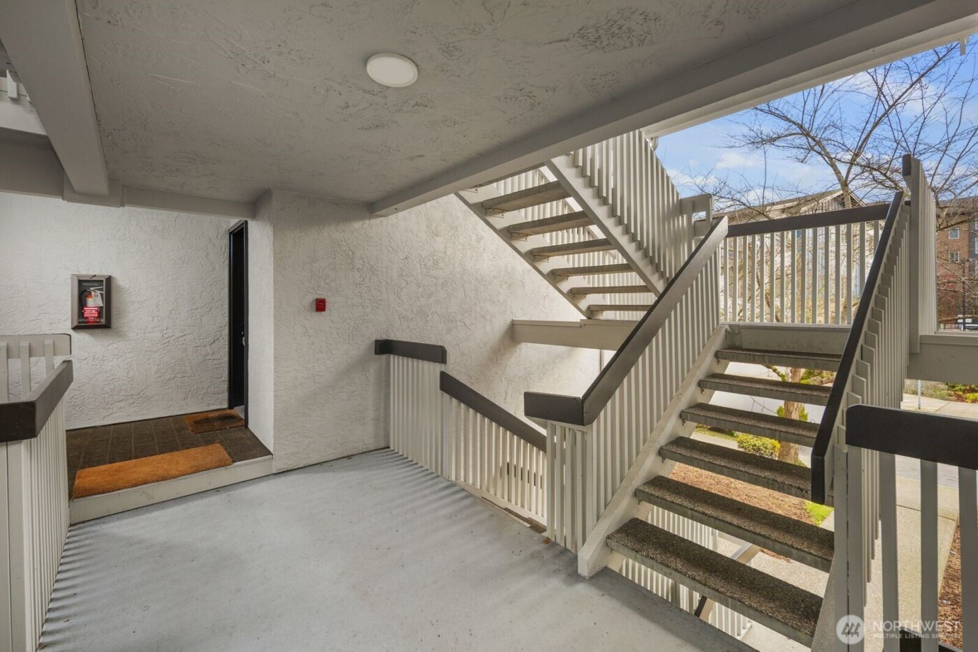 6700 NE 182nd Street #A208, Kenmore, WA 98028