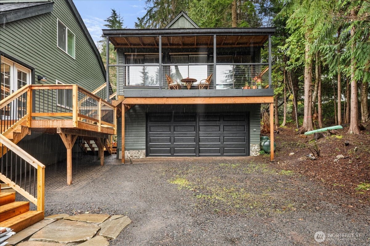 23990 Vinland Terrace NW, Poulsbo, WA 98370