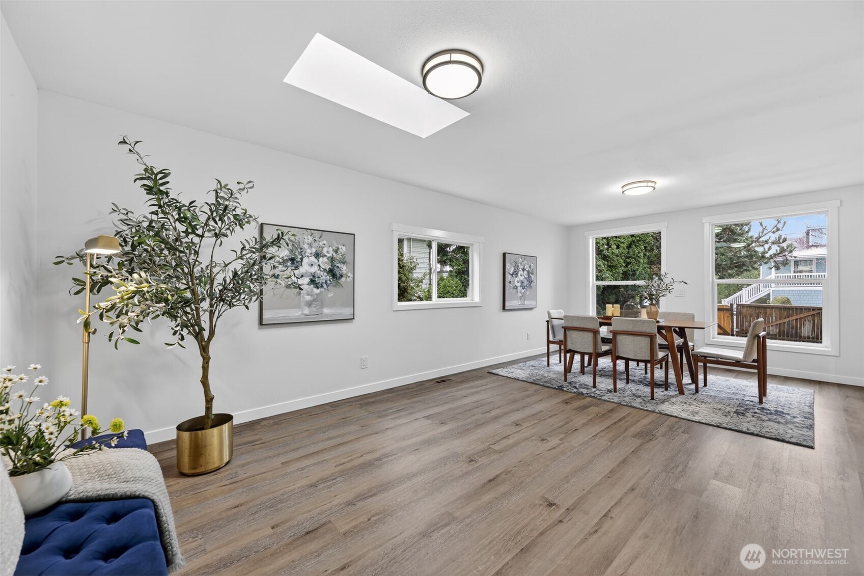 8742 3rd Avenue NW, Seattle, WA 98117