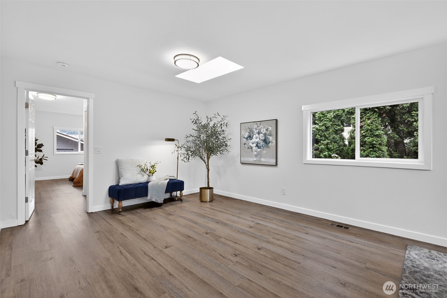 8742 3rd Avenue NW, Seattle, WA 98117