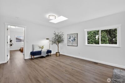 8742 3rd Avenue NW, Seattle, WA 98117 - Photo 12