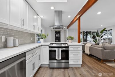 8742 3rd Avenue NW, Seattle, WA 98117 - Photo 6