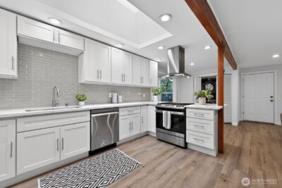 8742 3rd Avenue NW, Seattle, WA 98117 - Photo 7