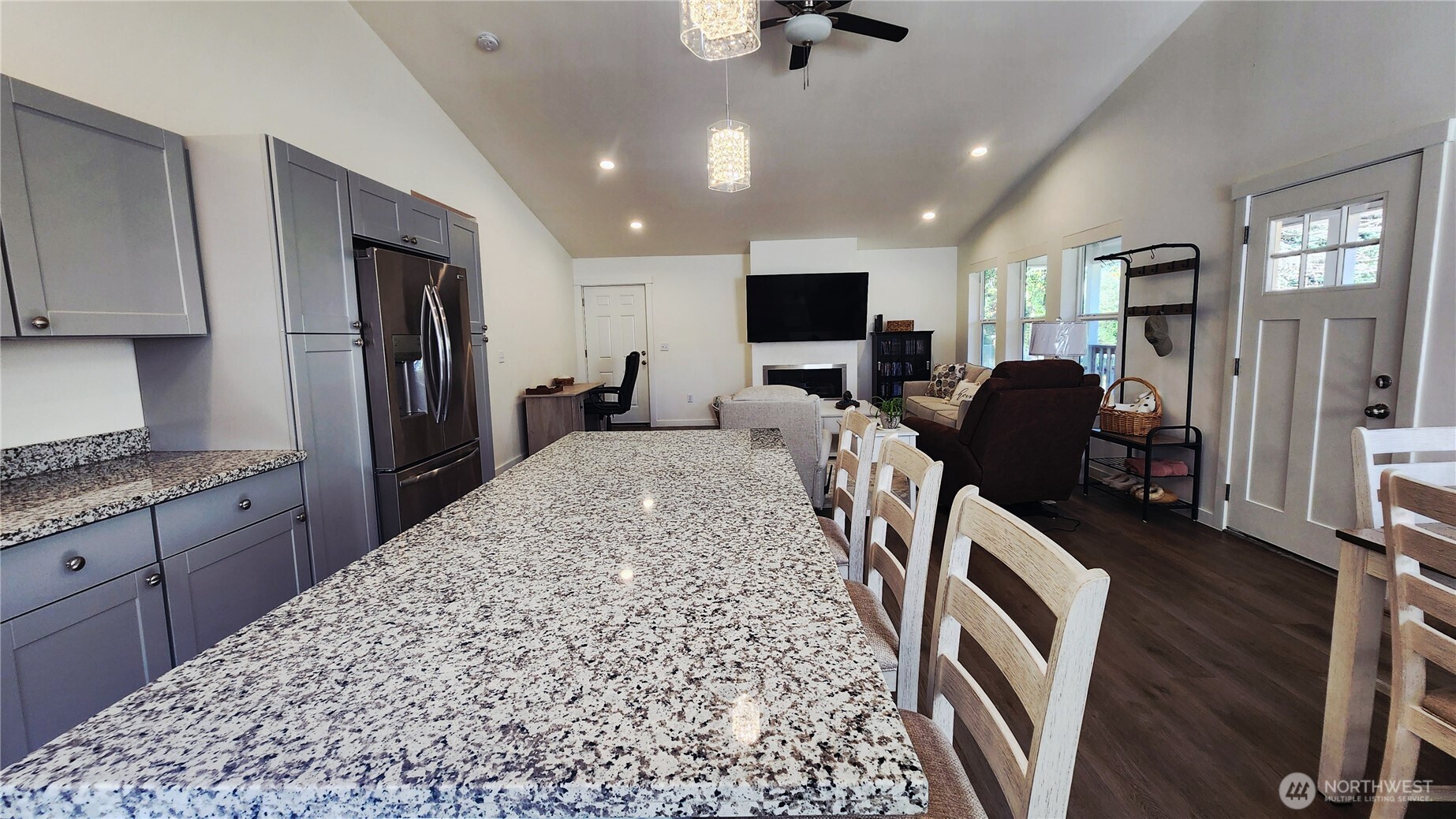 371 Centaurus Avenue SW, Ocean Shores, WA 98569