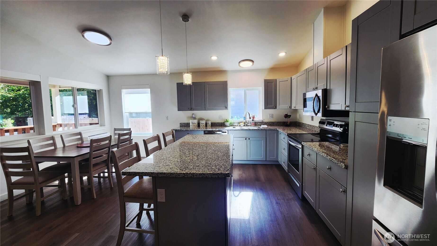 371 Centaurus Avenue SW, Ocean Shores, WA 98569