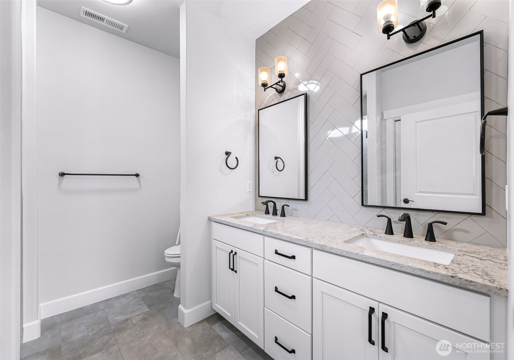 1396 Woods Point Loop , Ferndale, WA 98248