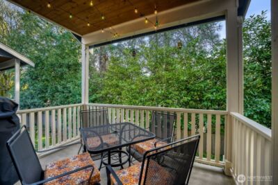 11740 Burke Avenue N, Seattle, WA 98133 - Photo 13