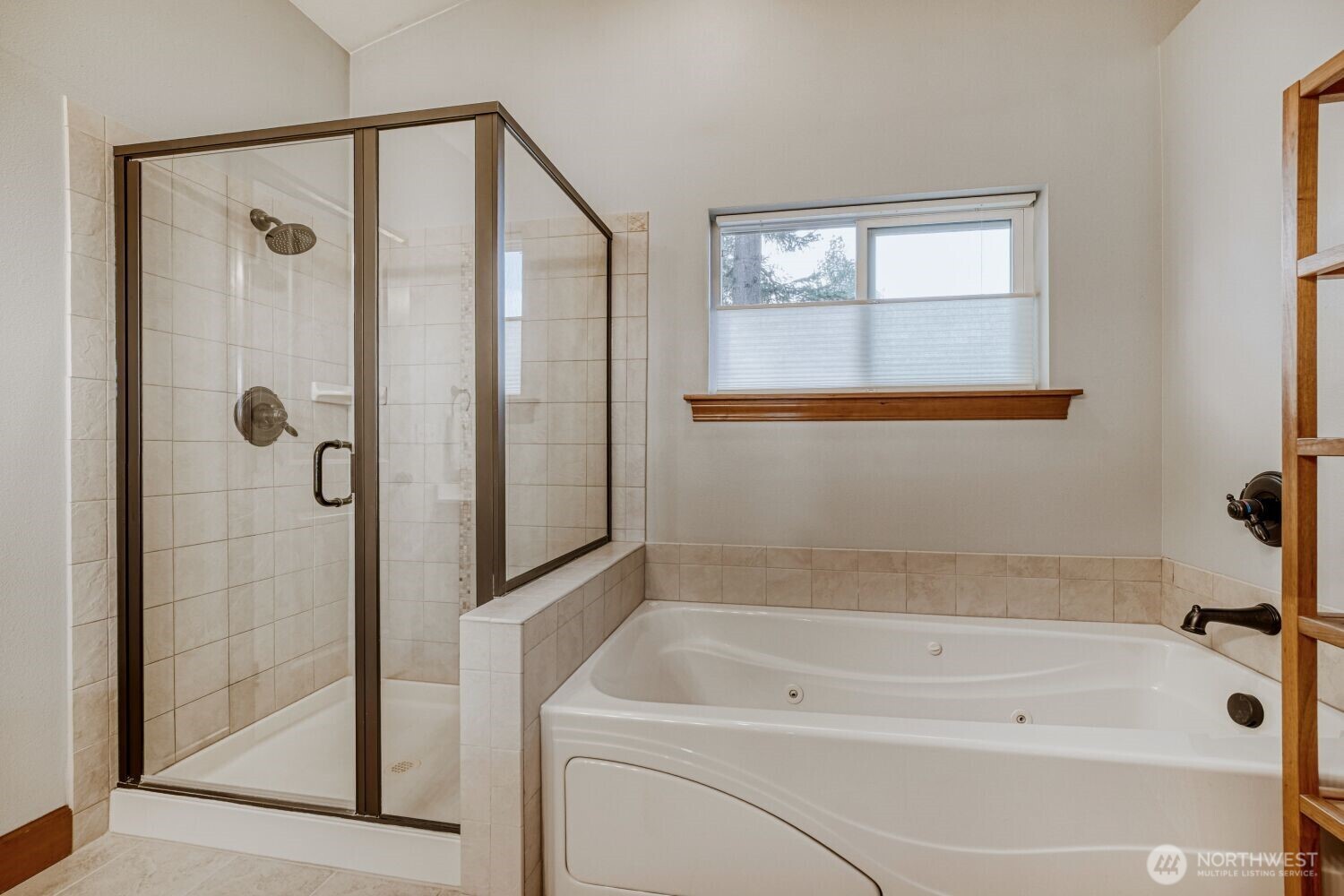 11740 Burke Avenue N, Seattle, WA 98133