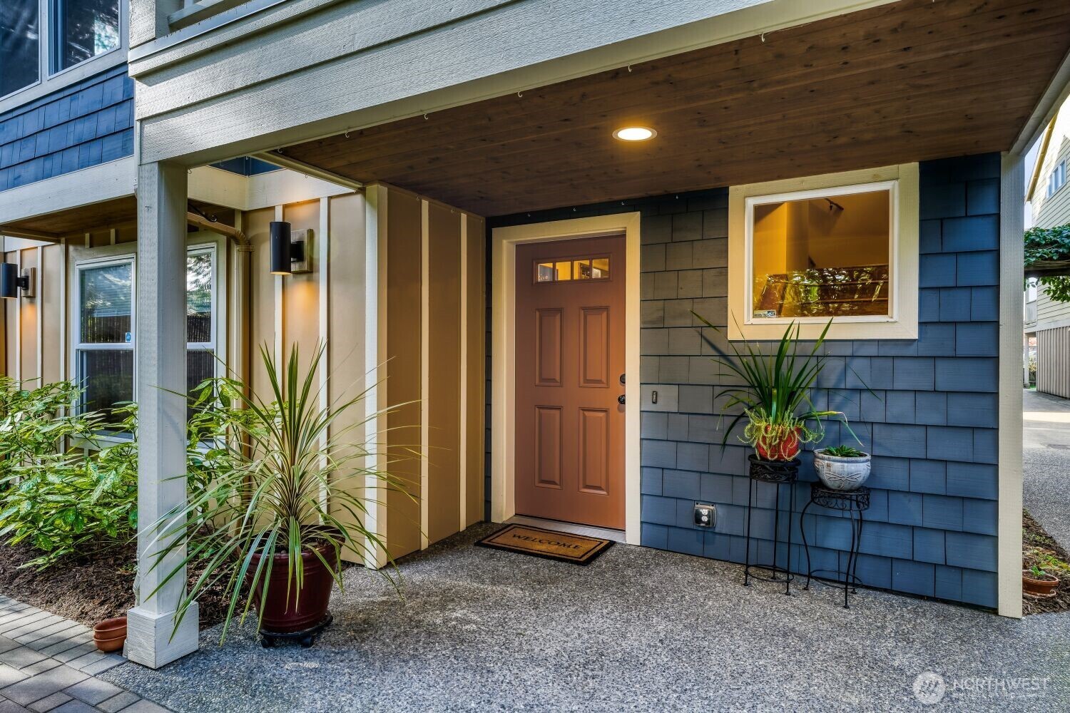 11740 Burke Avenue N, Seattle, WA 98133