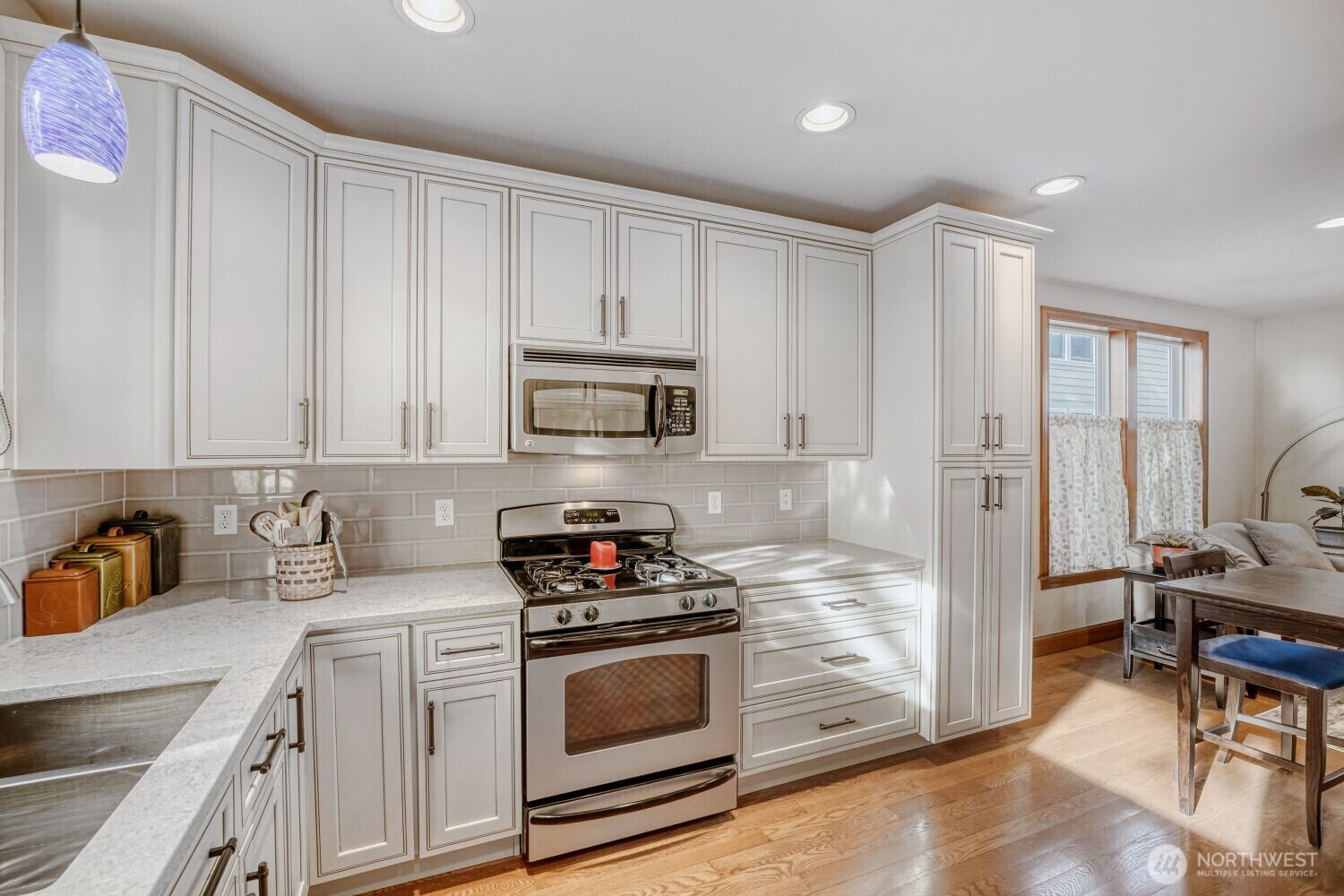 11740 Burke Avenue N, Seattle, WA 98133